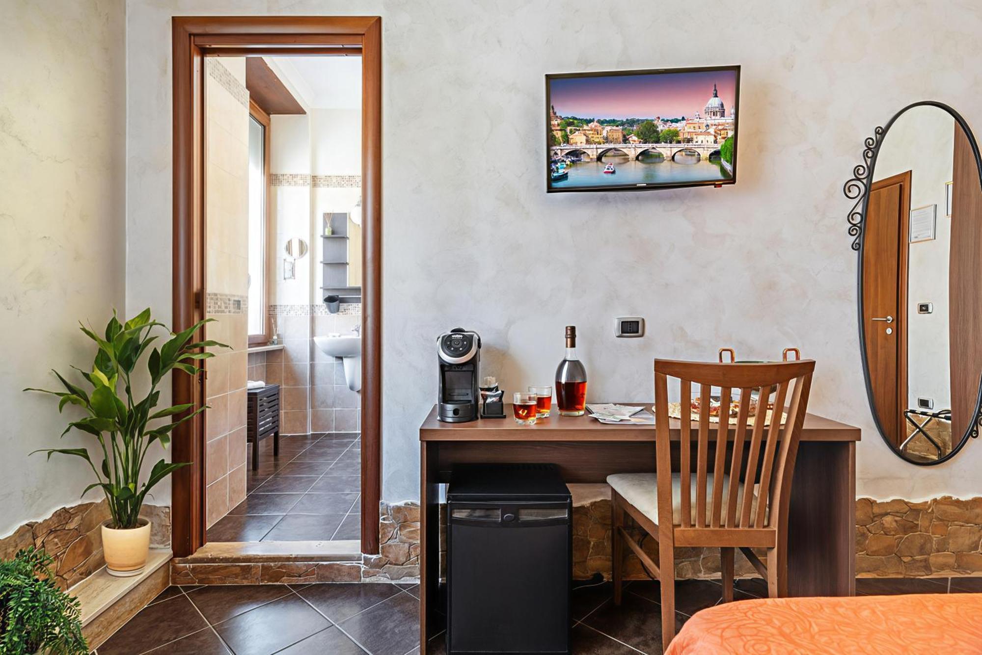 Alis Laura Guest House - 150M From Piazza Bologna Metro And 10 Minutes From The Colosseum 외부 사진